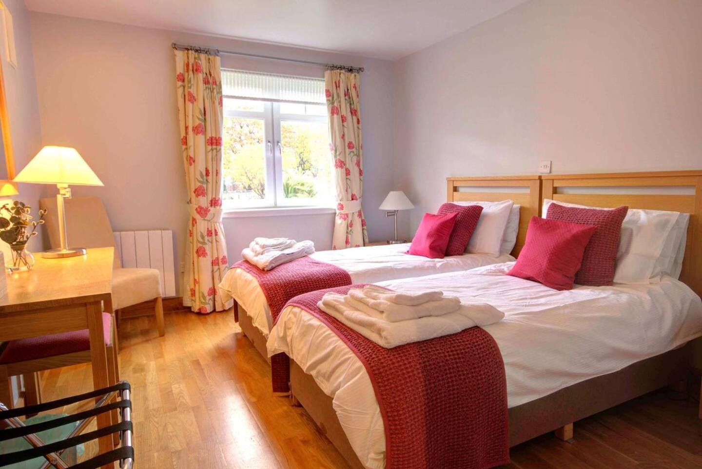 No1 The Links Apartment, * Brora